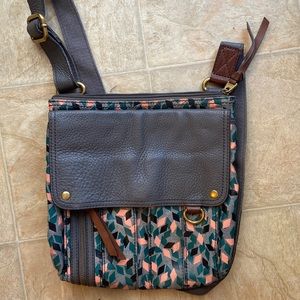 Fossil Morgan Traveller Crossbody